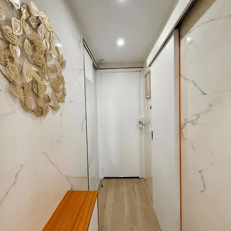 Stylish In Center Metro 6 Glaciere & M7 Les Gobelins Apartment *